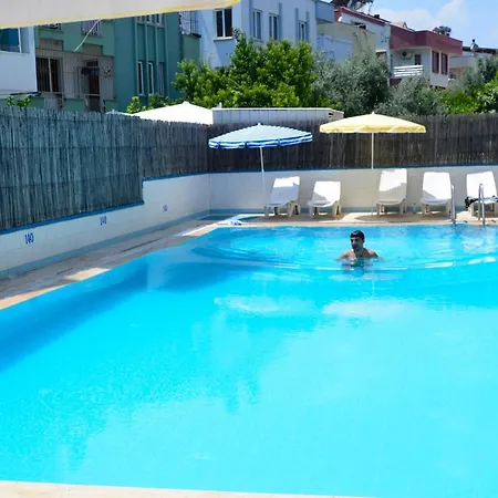 Hotel Cemre 2*