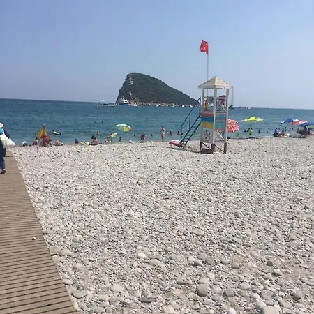 Hotel Cemre 2*