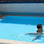 Cemre Hotel 2*